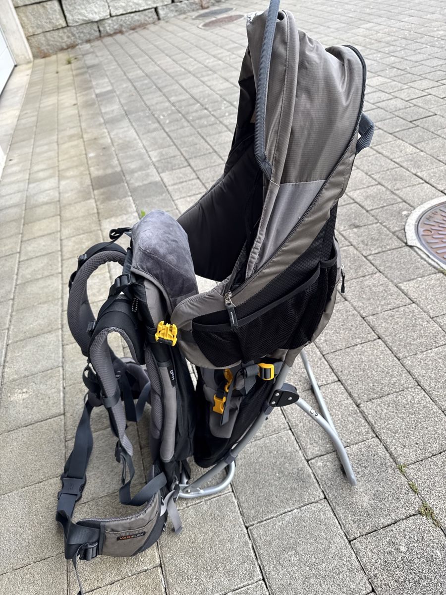 Deuter Marsupi portabebè: Deuter Kindertrage zum Wandern – Usato da Gelterkinden venduto da Familienferien 5