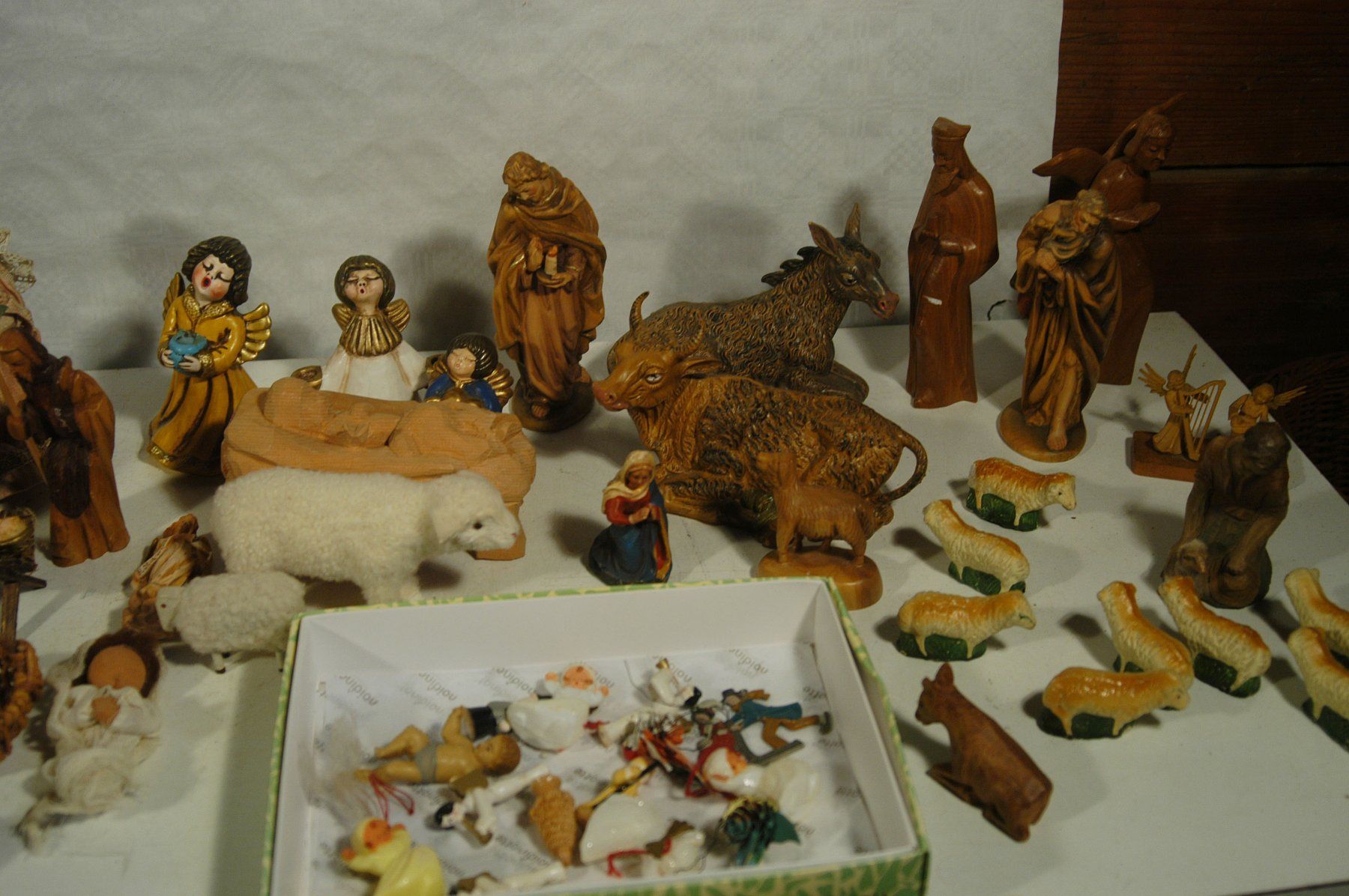 Statuette: Krippenfiguren grosse Konvolut, diverse – Usato da Herisau venduto da Wisen 9