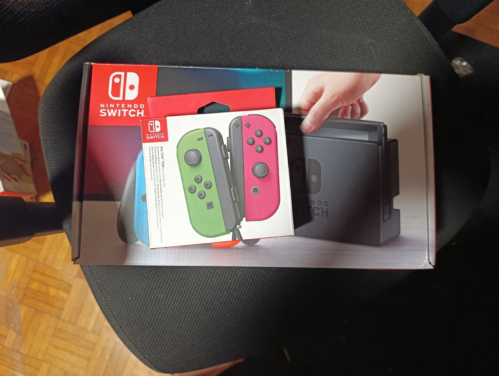 Nintendo Consoles: Nintendo Switch Console+  Joy-Cons + 7 jeux sous blister – D'occasion à Develier par chr_s2d2 5