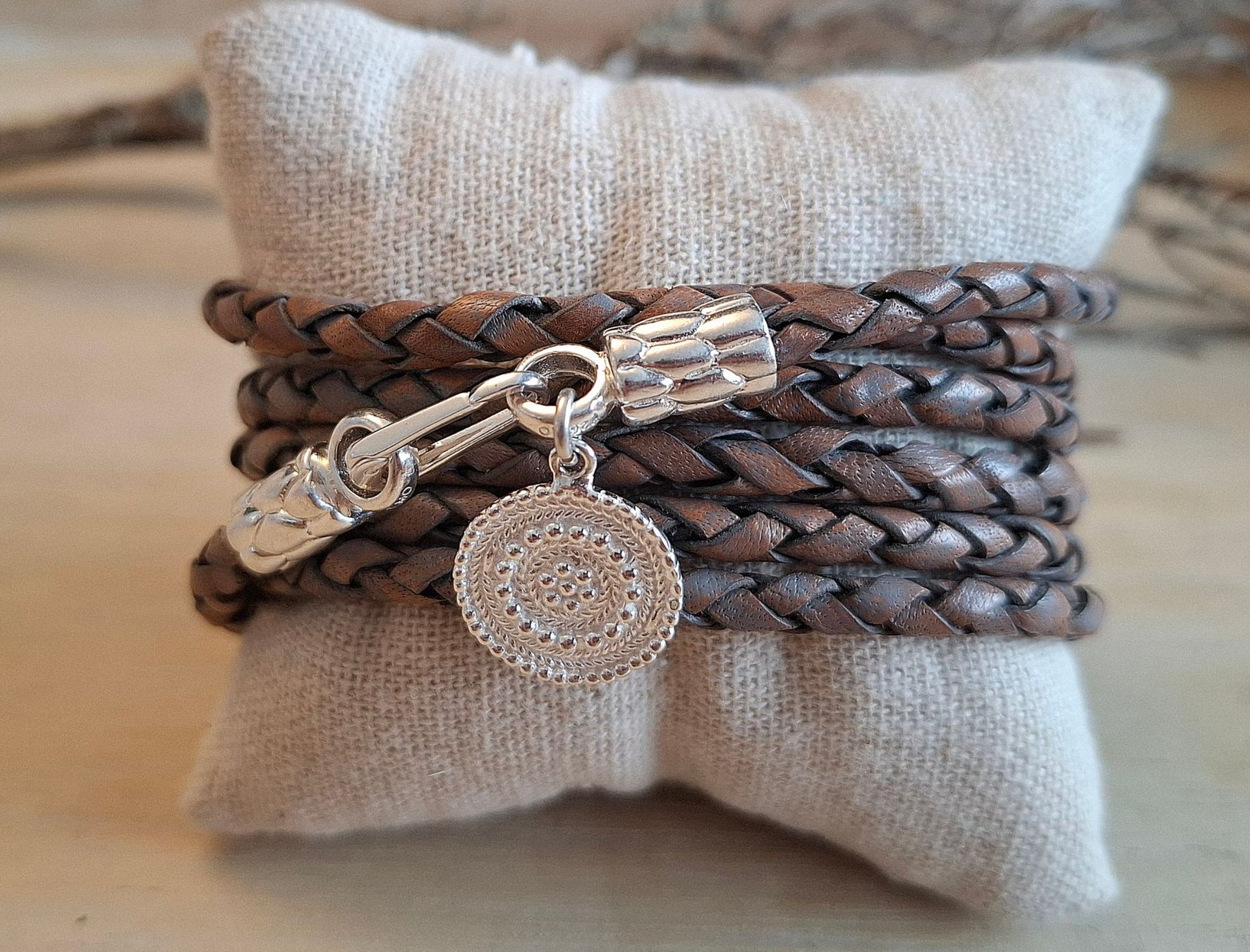 Armbänder & -reifen: AMY - Lederarmband - Sterling Silber - braun – Neu und originalverpackt aus Mühlethal von nicita-modeschmuck 2