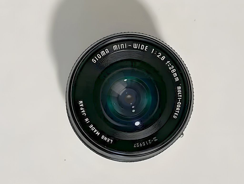 Sigma Obiettivi: Sigma 28mm f2/2.8 – Usato da Strengelbach venduto da SWISSPERFECT 1