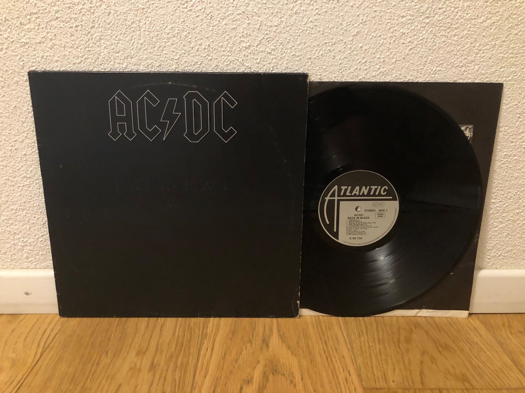 Schallplatten: AC DC - BACK IN BLACK LP DE 1980 ATLANTIC – Gebraucht aus Zofingen von kartengeheimniss