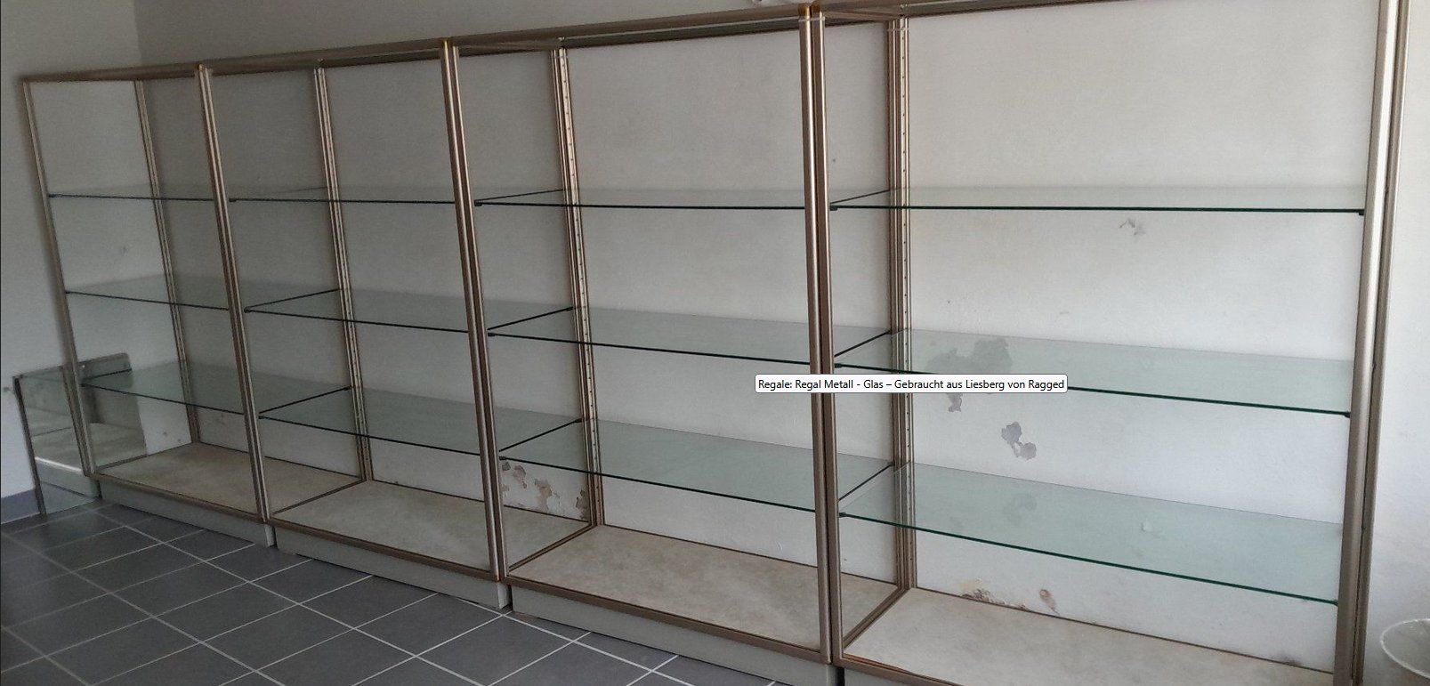 Regale: Regal Metall - Glas – Gebraucht aus Liesberg von Ragged