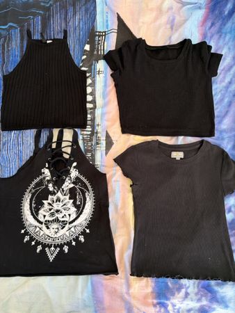 Kleiderpaket 4 T-Shirt S