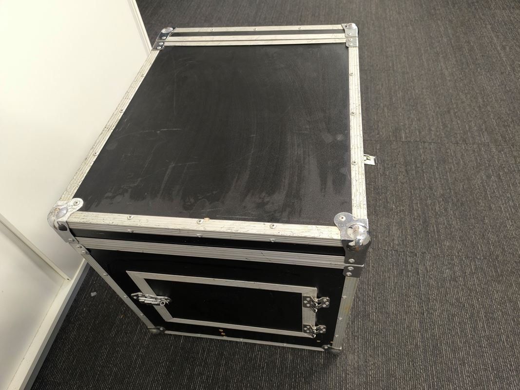 Autres décorations & accessoires: SHURE - Flightcase 53 x 56 x 66 cm – D'occasion à Rüti ZH par Restwert_Rueti_ZH 1