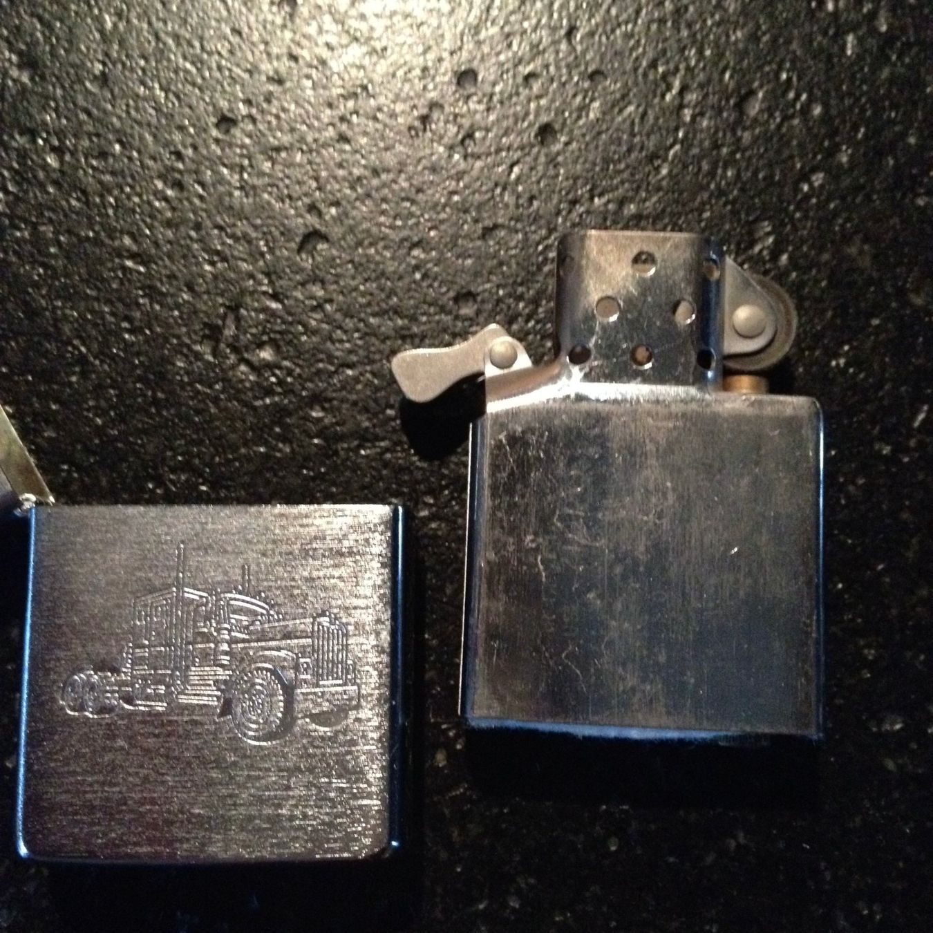 Zippo Briquets: Zippo Trucker - 1991 – D'occasion à Vuiteboeuf par broticaire 2
