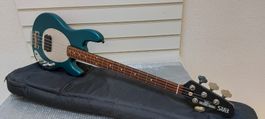 E-Bass Music Man SUB 4-strings USA 2004 inkl.bag