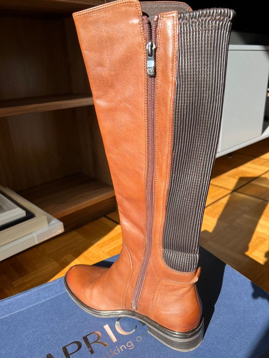 Damenschuhe: Caprice Stiefel size 36 – Gebraucht aus Zürich von dor_9l9g