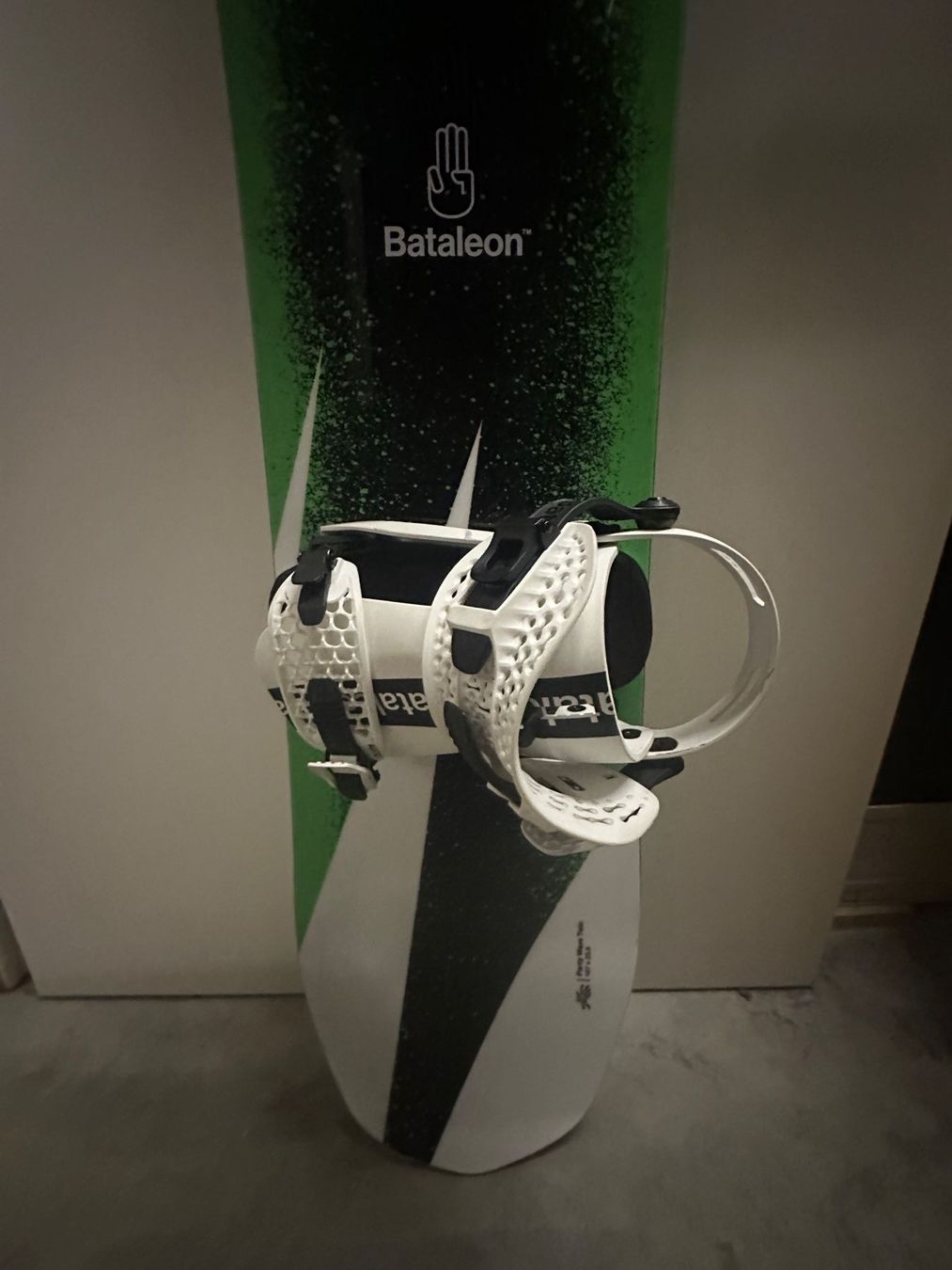 Bataleon Boards: Snowboard Bataleon inkl. Bataleon Bindung Blaster – D'occasion à Wilchingen par Fiat__500 2