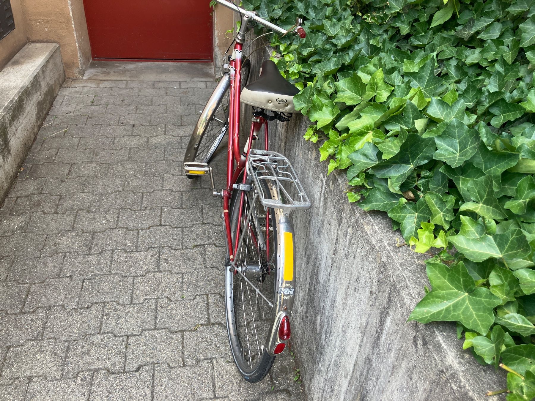 Biciclette: Vintage Damenvelo rot Primo – Usato da Zürich venduto da elf_h9f2 2