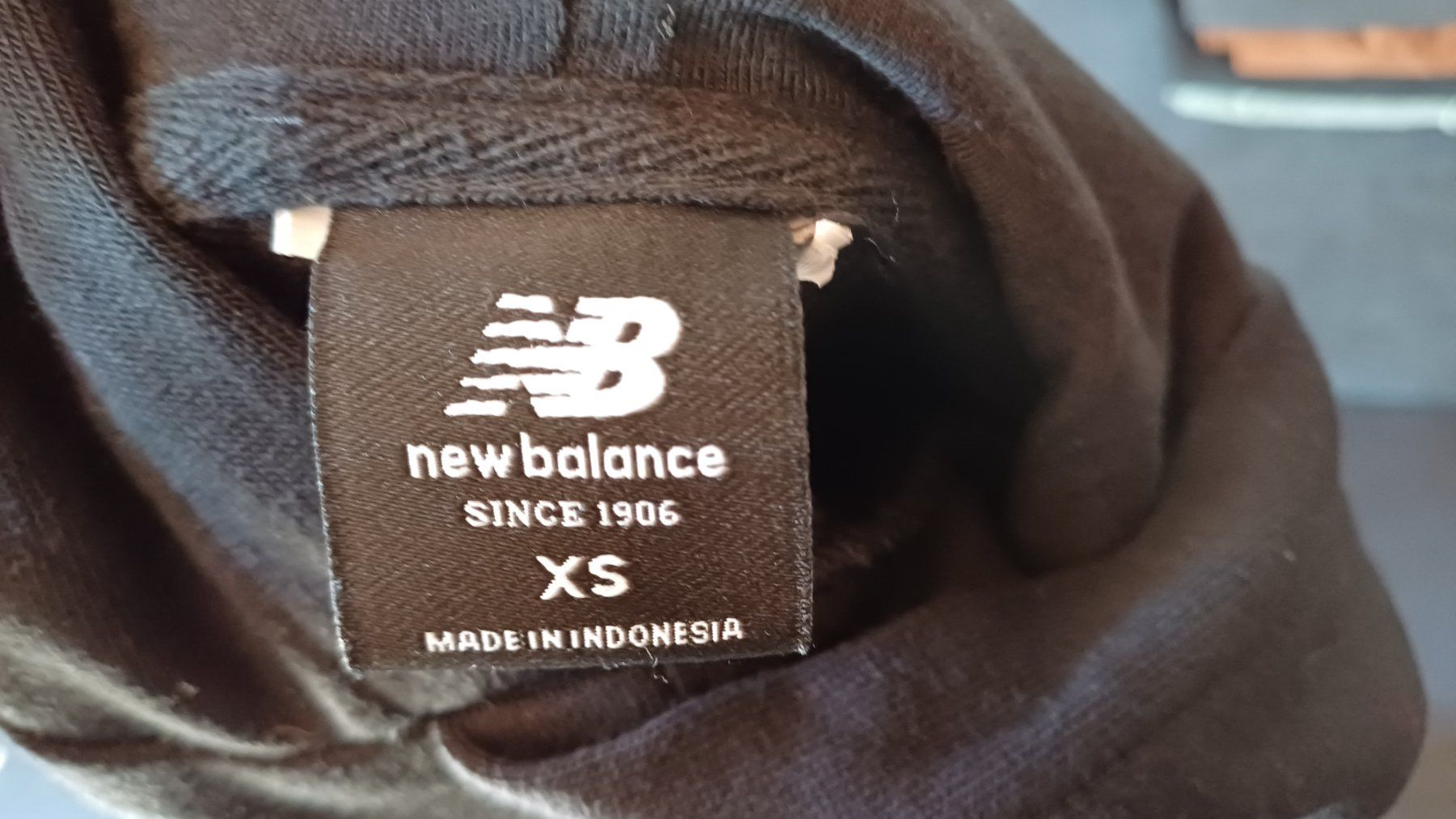 New Balance Maglioni & Felpe: New Balance Pullover Gr.122/128 Neu – Nuovo (secondo la descrizione) da Oberrieden venduto da Raja011 2