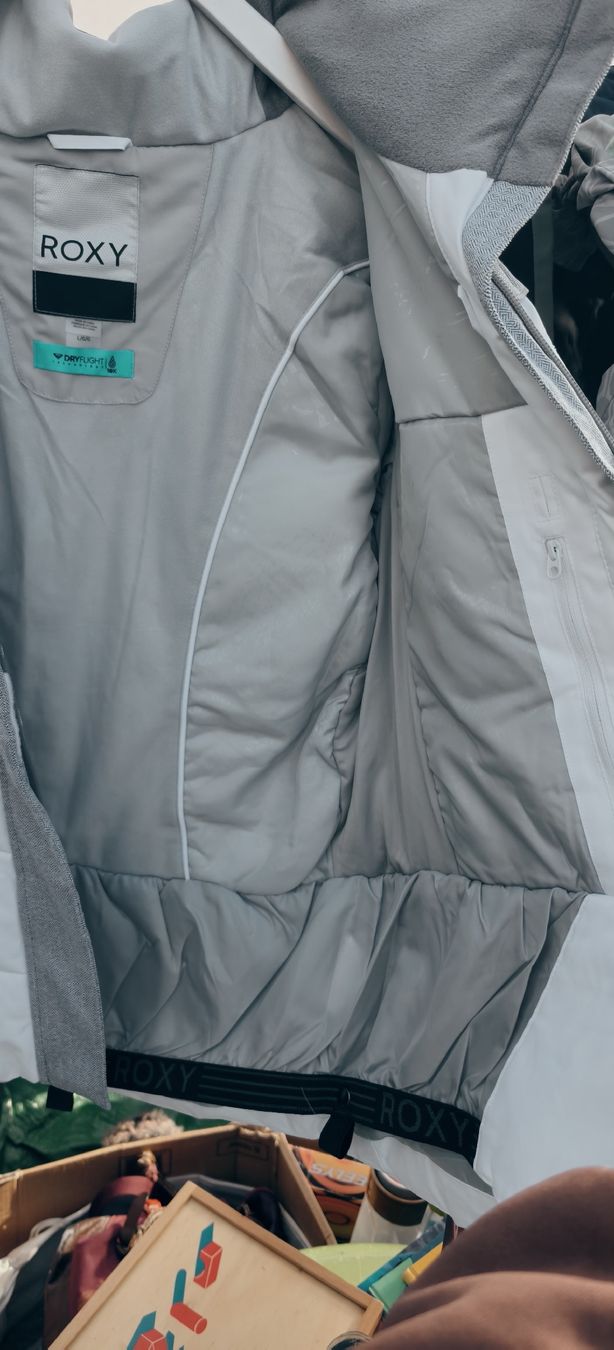 Roxy Giacche: Neue Winterjacke von Roxy, Grösse L – Nuovo e nell'imballaggio originale da Rieden AG venduto da Keller54 6