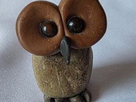 Eule Figur ist aus Naturstein Handgemacht einzigartig Foto