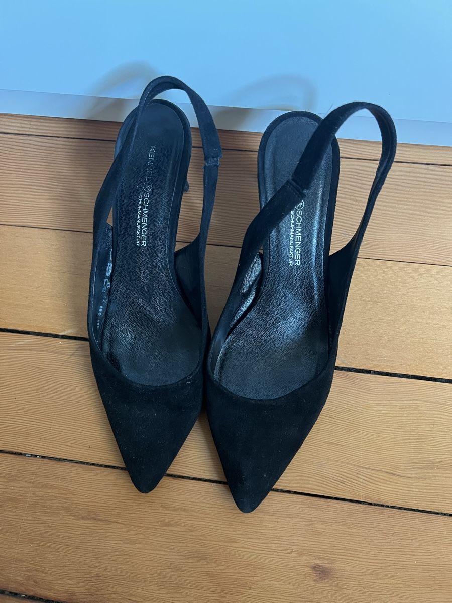 Scarpe da donna: Slingback Heels Black Suede  – Usato da Zürich venduto da san_t2jq 2