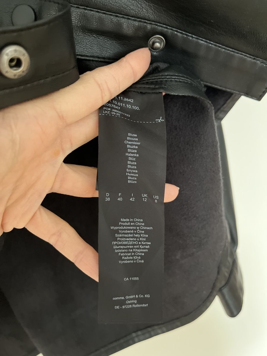 Comma Camicette: Vegan leather Bluse Comma 38 – Nuovo (secondo la descrizione) da Herrliberg venduto da spunggi 2
