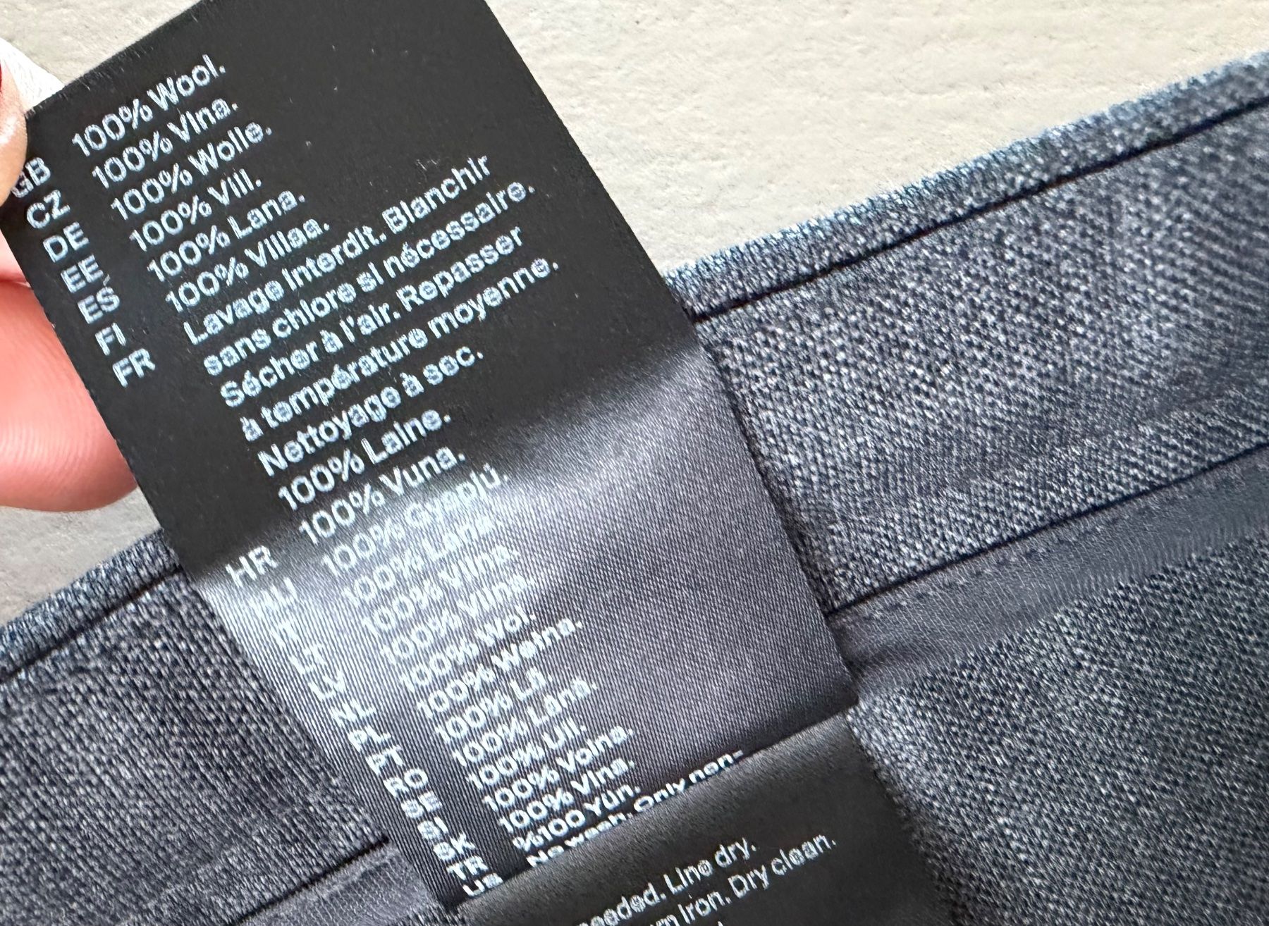 Cos Pantalons: dunkelgraue COS Hose 🩶 – D'occasion à Zürich par ClosetQueen 9