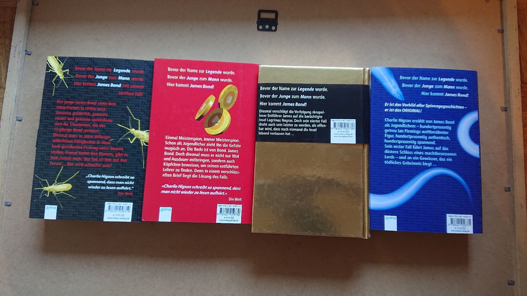 Bücher: James Bond bücher 4er Set  – Gebraucht aus Chur von FreakofRarity 1