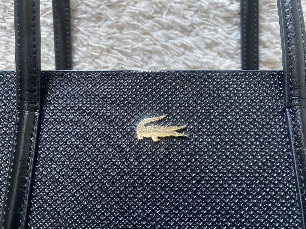 Taschen für Damen: Lacoste Shopping Bag – Gebraucht aus Chur von Sw103ch