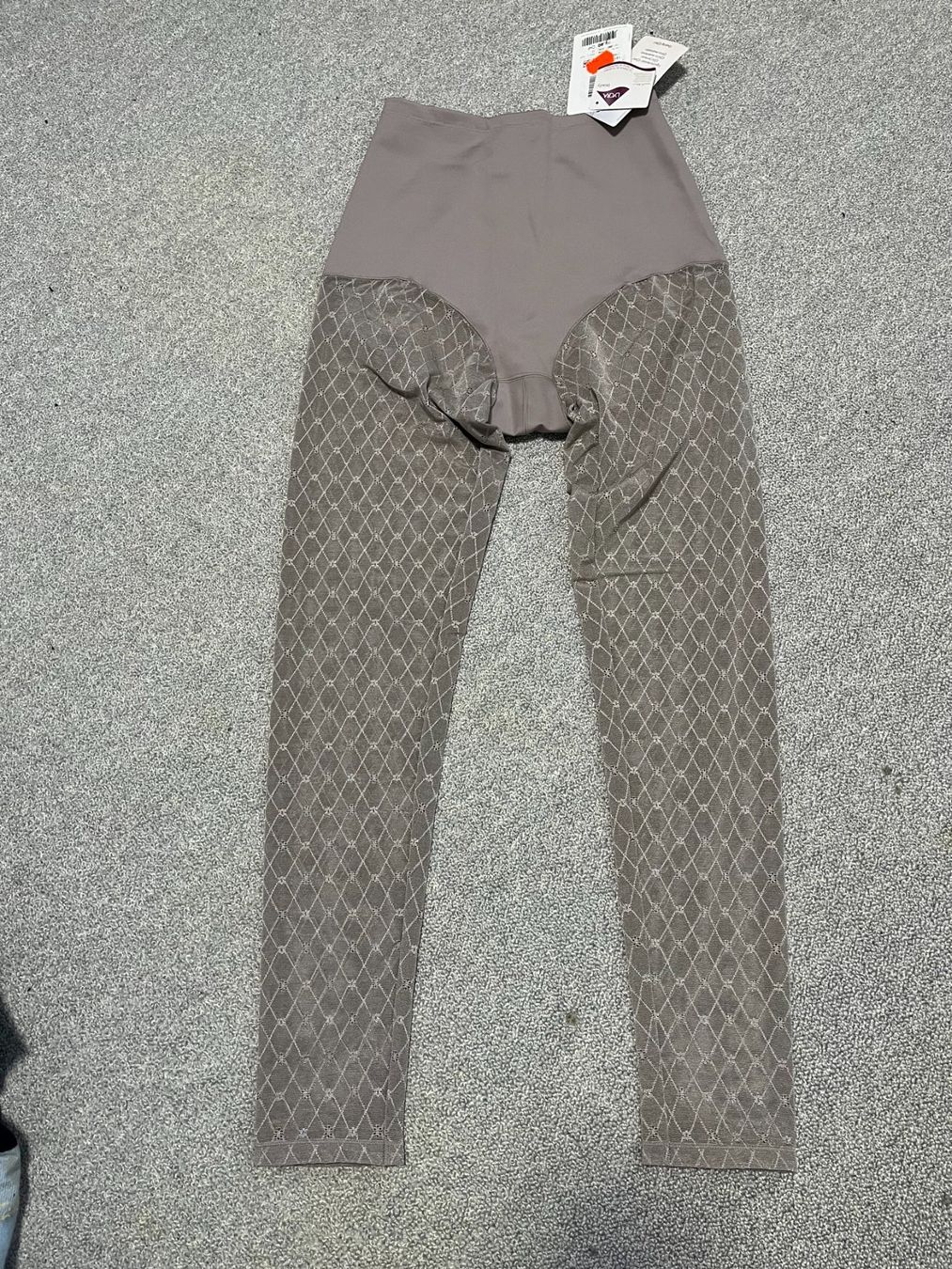 Leggings: Leggins TRIUMPH Gr 36 Fabrikneu – Neu und originalverpackt aus Rekingen AG von Barmaleus