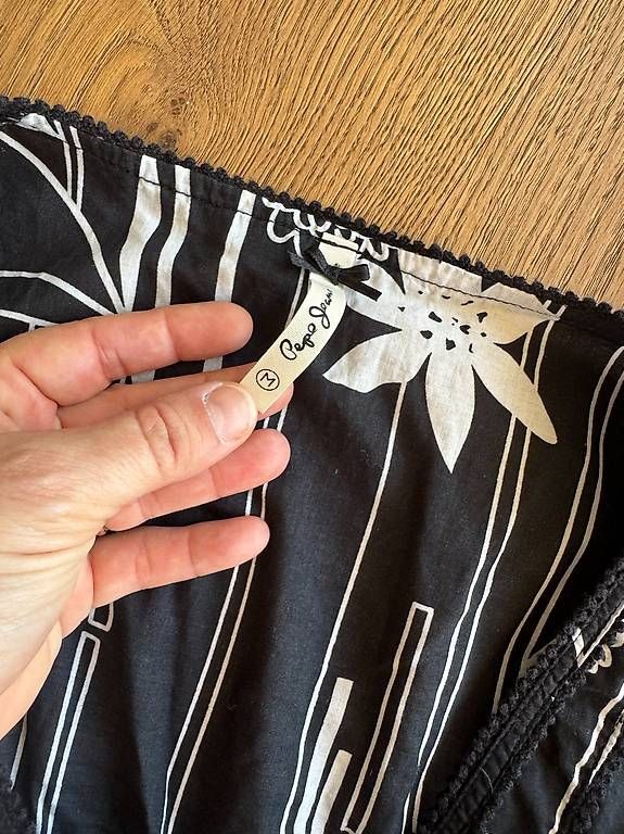 Kleider: Kleid Pepe Jeans, Gr. M – Gebraucht aus Spiegel b. Bern von ale_b5pt 1