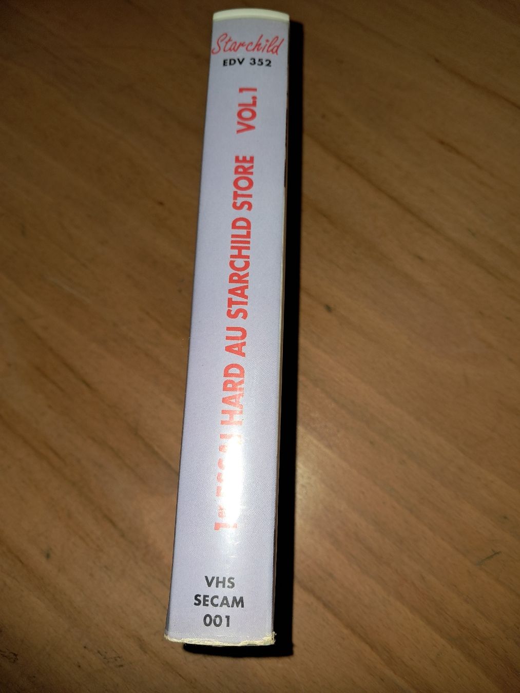Alle VHS: VHS COLLECTION STARCHILD X (3) – Gebraucht aus Le locle von juliensaran 1