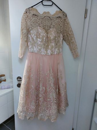 Kleid chi chi London