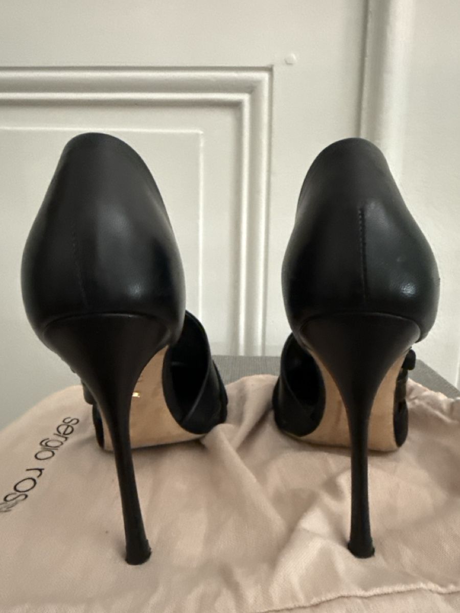 Sergio Rossi Chaussures femmes: Sergio Rossi Pumps black leather suede size 37 – D'occasion à Genève par ana_g5sp 4