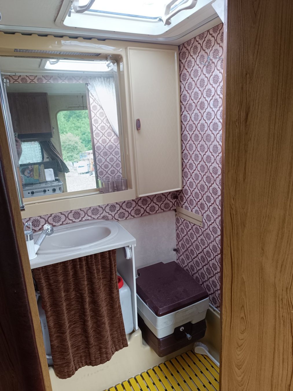 Hymer Veicoli da campeggio: Camper Mercedes Hymer – Usato da Hofstetten BE venduto da zinn_fluemi 7