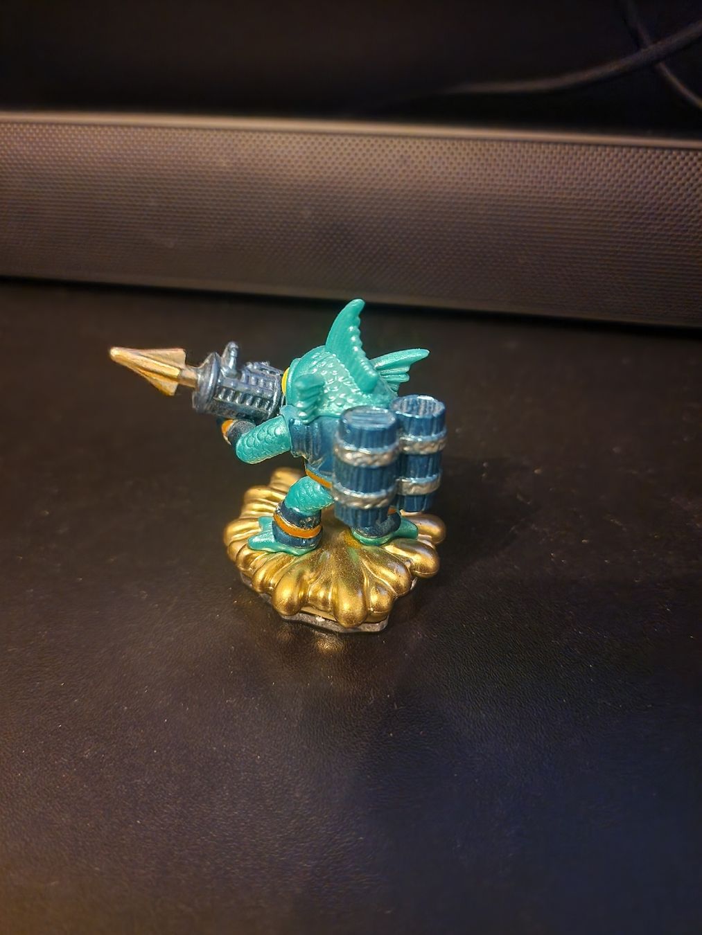 Figuren: Skylanders Eons Elite Gill Grunt – Gebraucht aus Urtenen-Schönbühl von SLW_6 1
