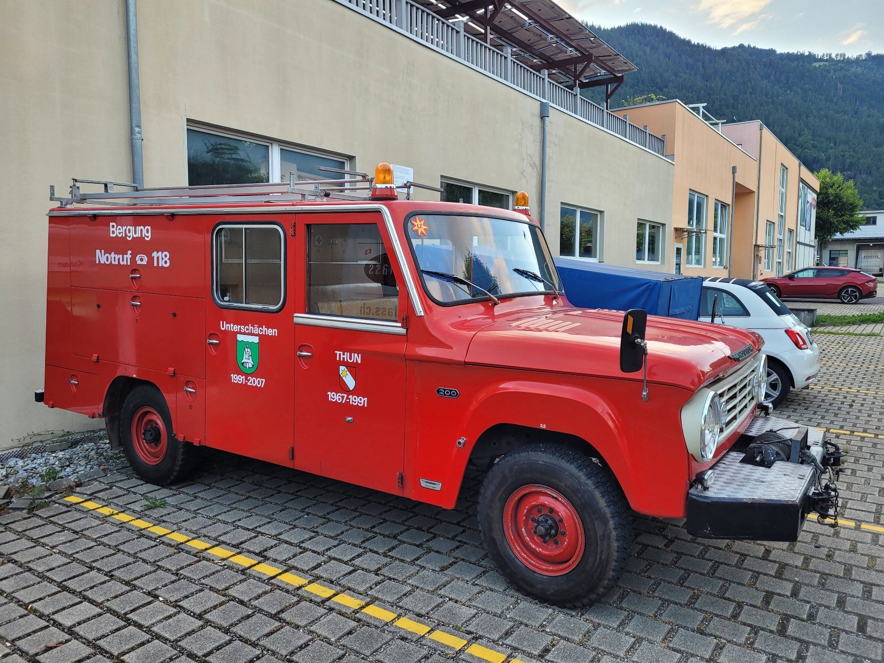 Dodge Autos: Feuerwehrauto – Gebraucht aus Thun von M.Thun