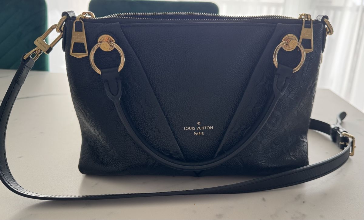 Louis Vuitton Borse da donna: Louis Vuitton V Tote Empreinte noir – Usato da Nänikon venduto da Belle1605 1