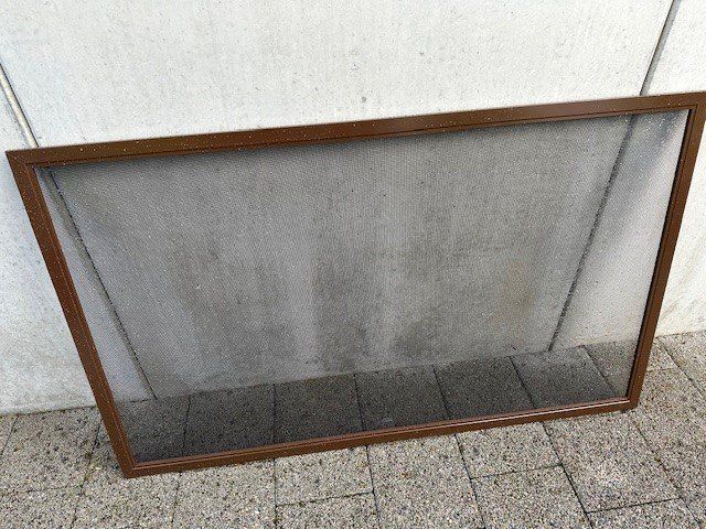 Grilles & Grillages: QuaLiTäTs FLieGengiTTeR – D'occasion à Winkel par zeho