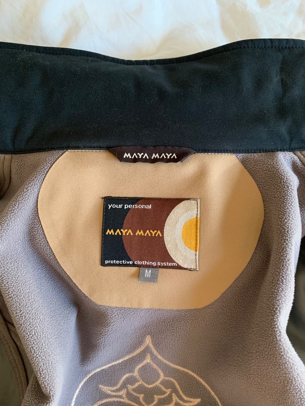 Jacken: Maya Maya Jacke – Gebraucht aus Ennetbaden von usemiste 3
