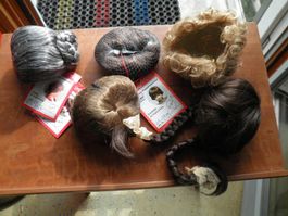 5 Stück Puppenperücken NEU
