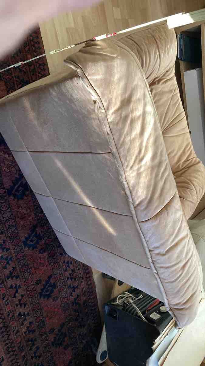 Divani: Designklassiker Sofa aus Leder hellbraun – Usato da Winterthur venduto da Smass 2