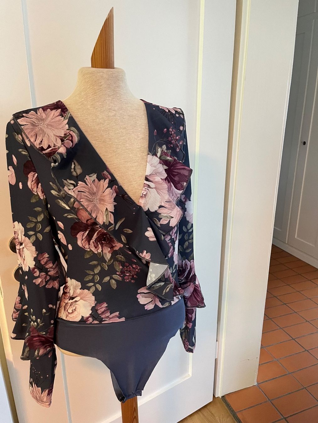 Top: Blumenprint Body – Usato da Zürich venduto da Mrstm4 1