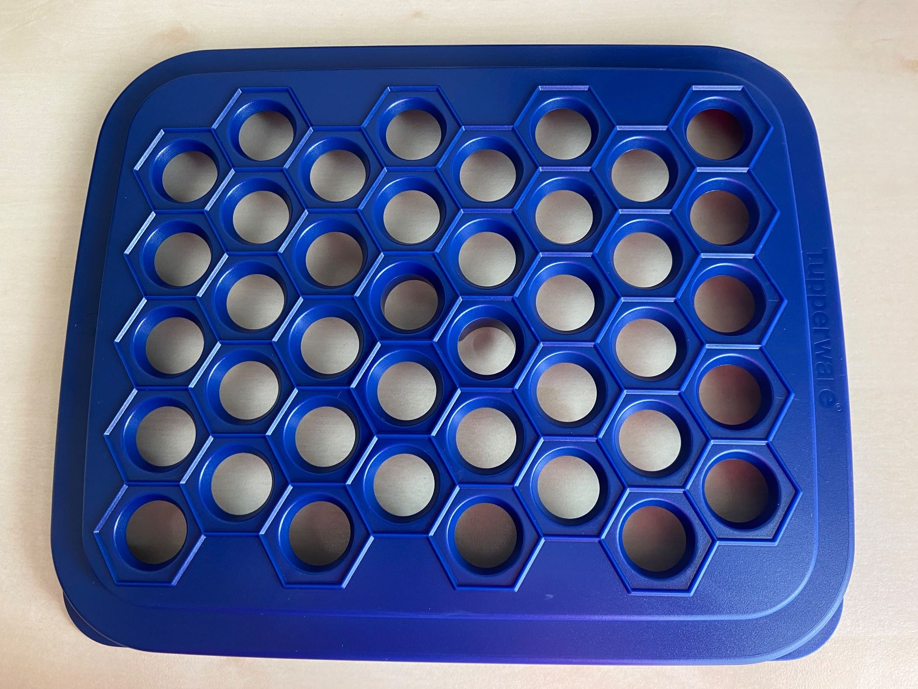 Tupperware Elettrodomestici da cucina: Tupperware "Ravioletto" – Nuovo e nell'imballaggio originale da Hausen AG venduto da ENDLIFT