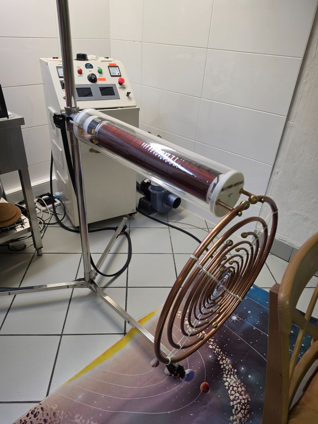 Tutte le macchine: Machine Lakowskhy & Tesla Oscillateur à ondes multiple – Usato da La Neuveville venduto da inf_lgs9 1