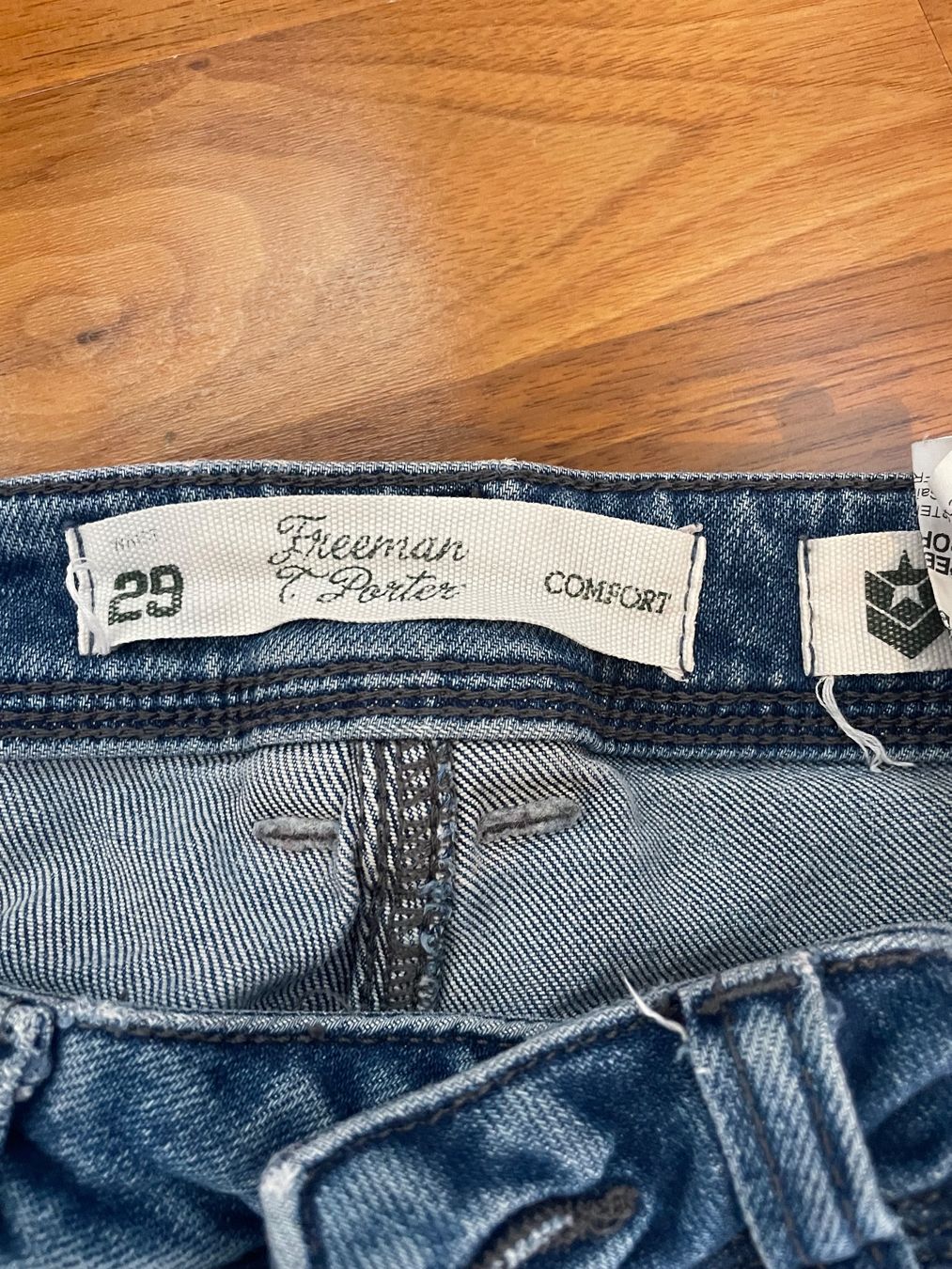 Freeman T. Porter Jeans: Jeans von Freeman T. Porter – Usato da Bourguillon venduto da gartenwohnen 5
