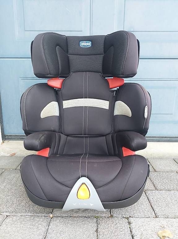 Chicco Seggiolini per auto: Kindersitz Chicco 15-36 Kilo – Usato da Steinebrunn venduto da KarinGeiger