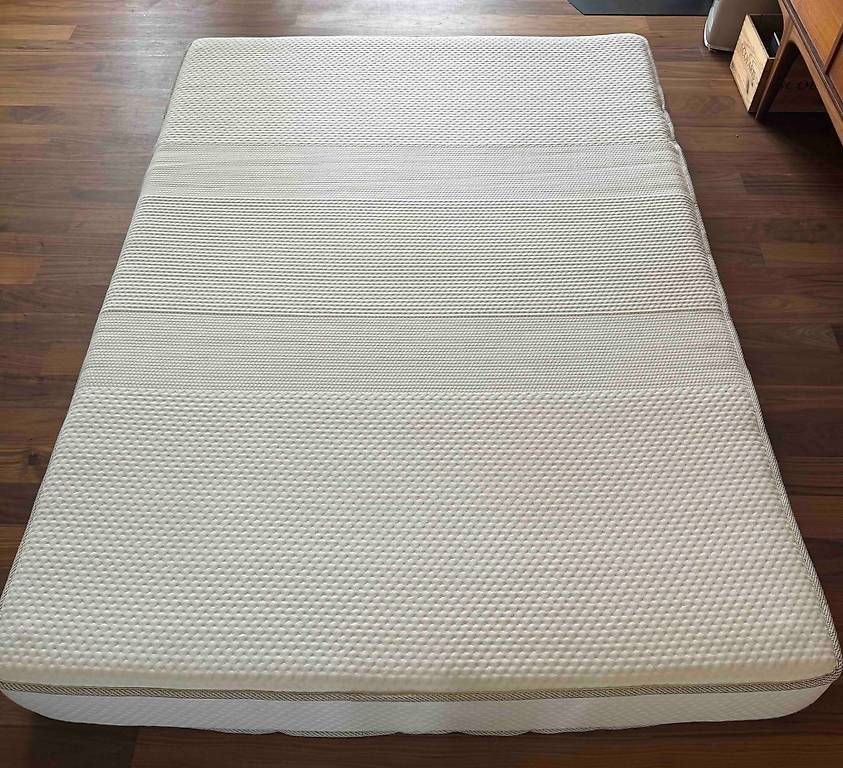 Letti: Komplettes Bett 140x160 – Usato da Schönenwerd venduto da apm 3