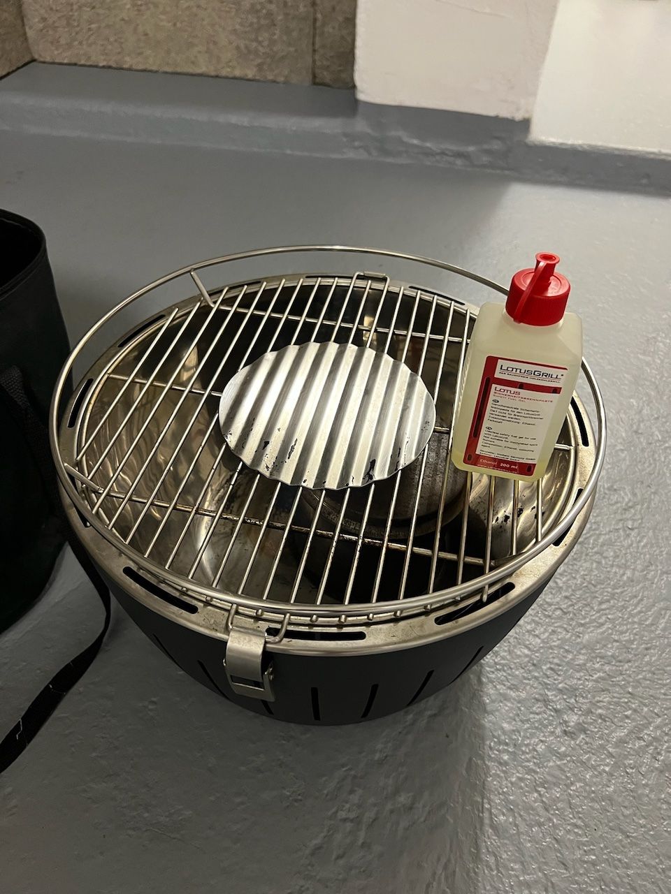 Lotusgrill Grills: Lotus Tischgrill G340 – Gebraucht aus Bern von bie_69jd