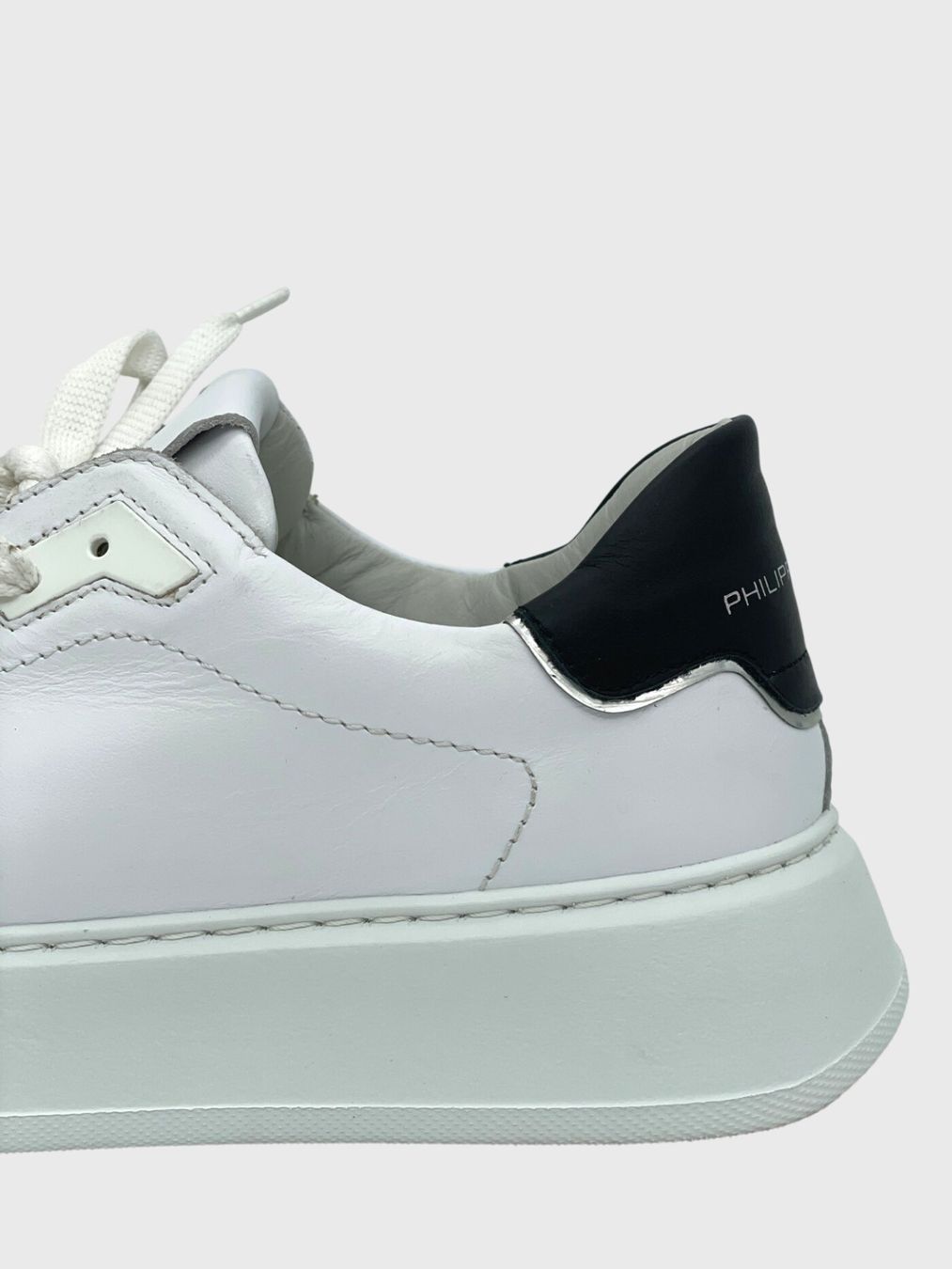 Scarpe da donna: Philippe Model Temple Low Top Sneaker EU 40 Weiß – Nuovo (secondo la descrizione) da Zürich venduto da shoe_shop 4