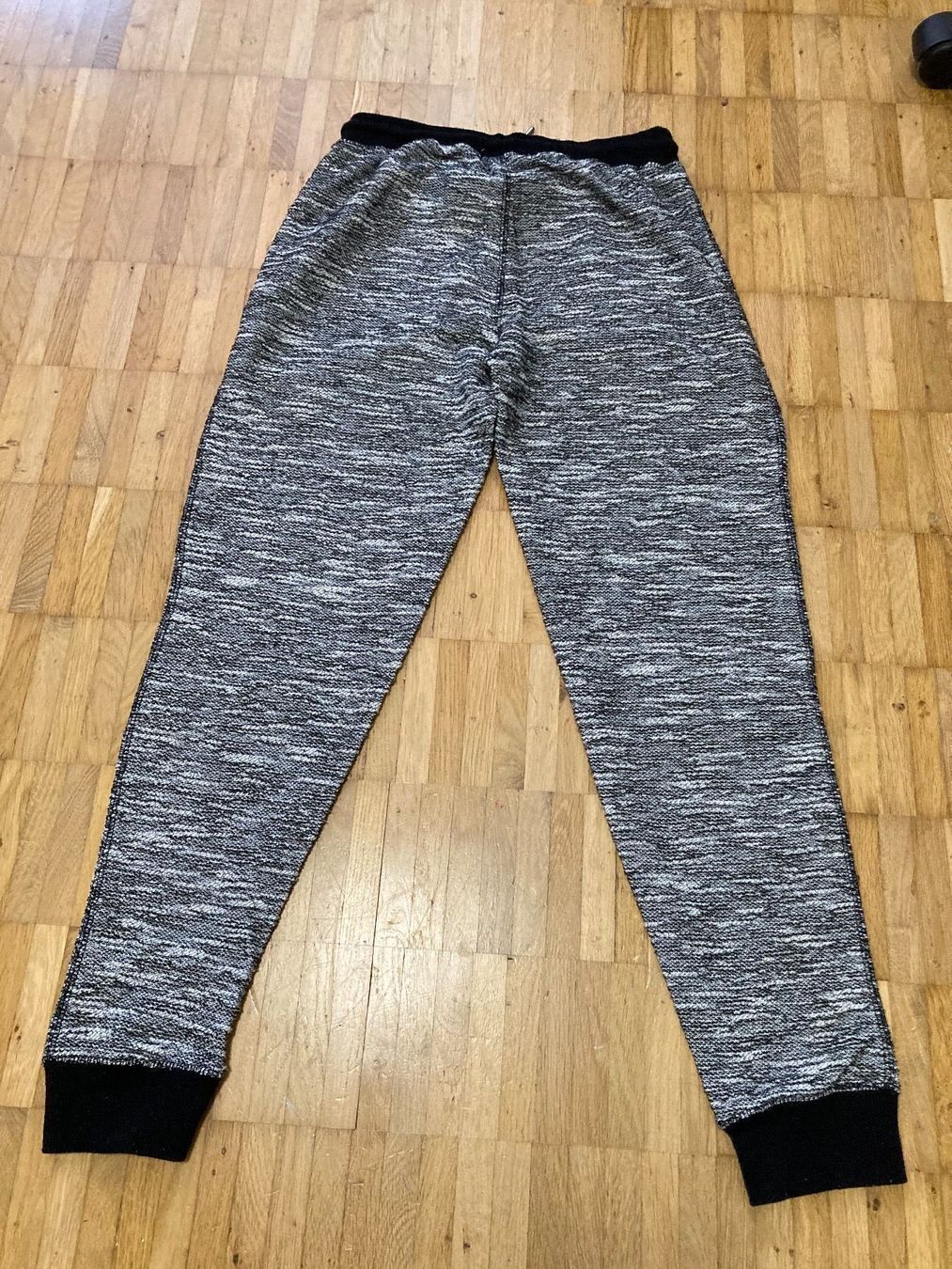Pantalons: Jogginghose Gr. S – D'occasion à Thun par Vans_98 1