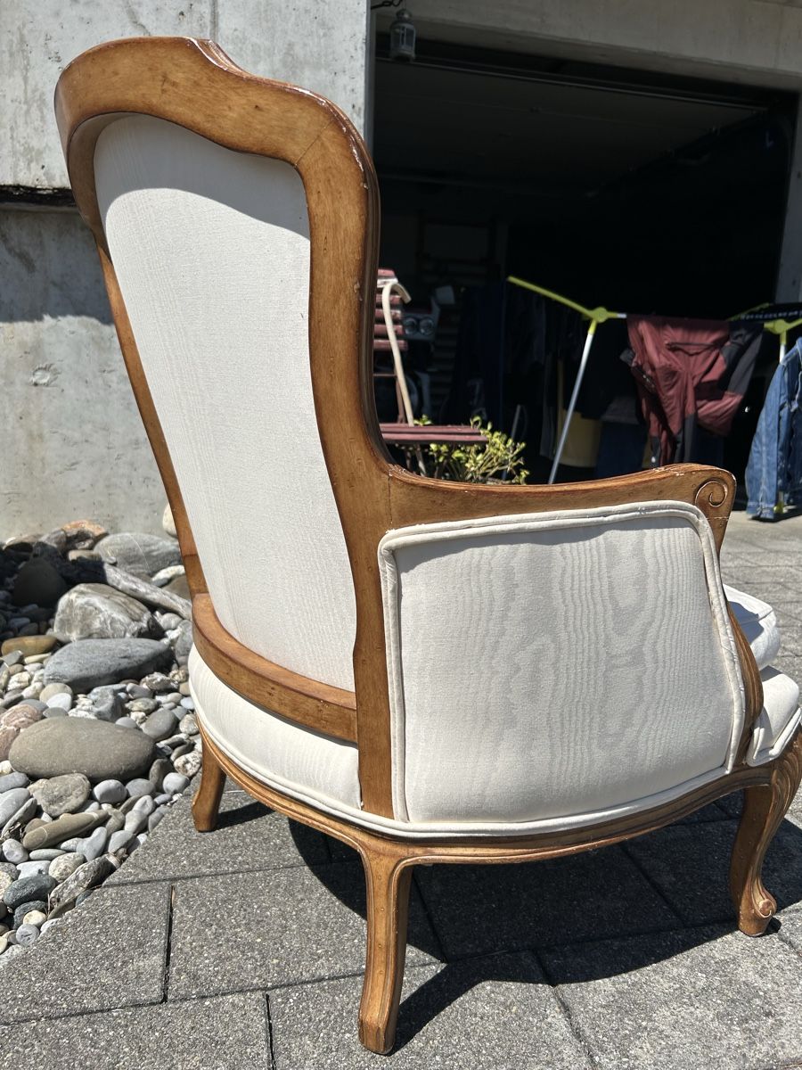 Poltrone: Sessel mit Fuss-Schemmel – Usato da Mauren TG venduto da Muure 2