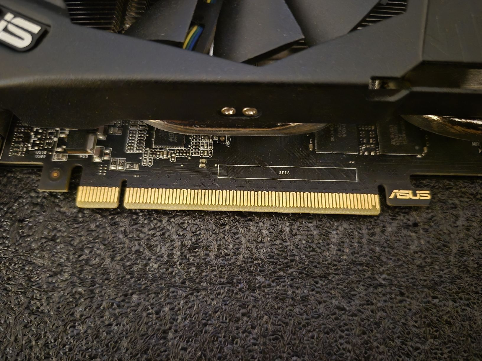 Asus Cartes graphiques: Asus Geforce 970 GTX Direct CU II – D'occasion à Dielsdorf par BARDARRU 2