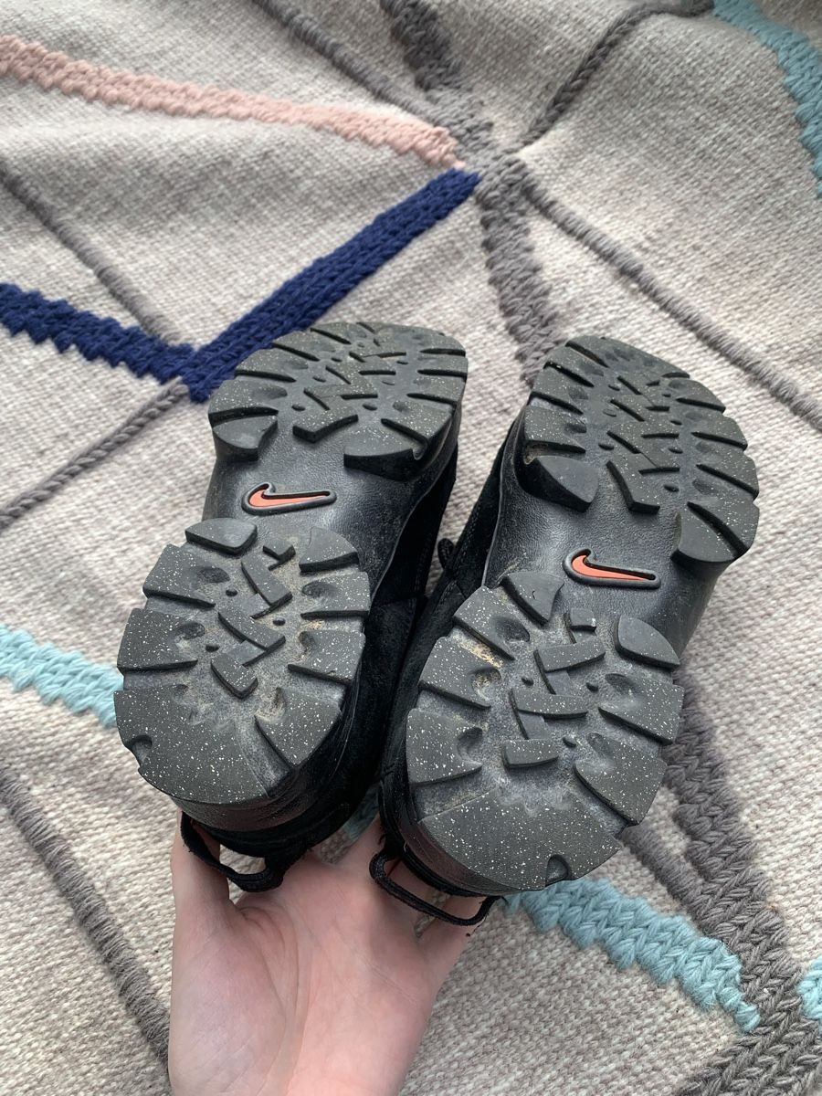 Nike Scarpe da donna: nike (lahar low black) – Usato da Promasens venduto da mazzz 2