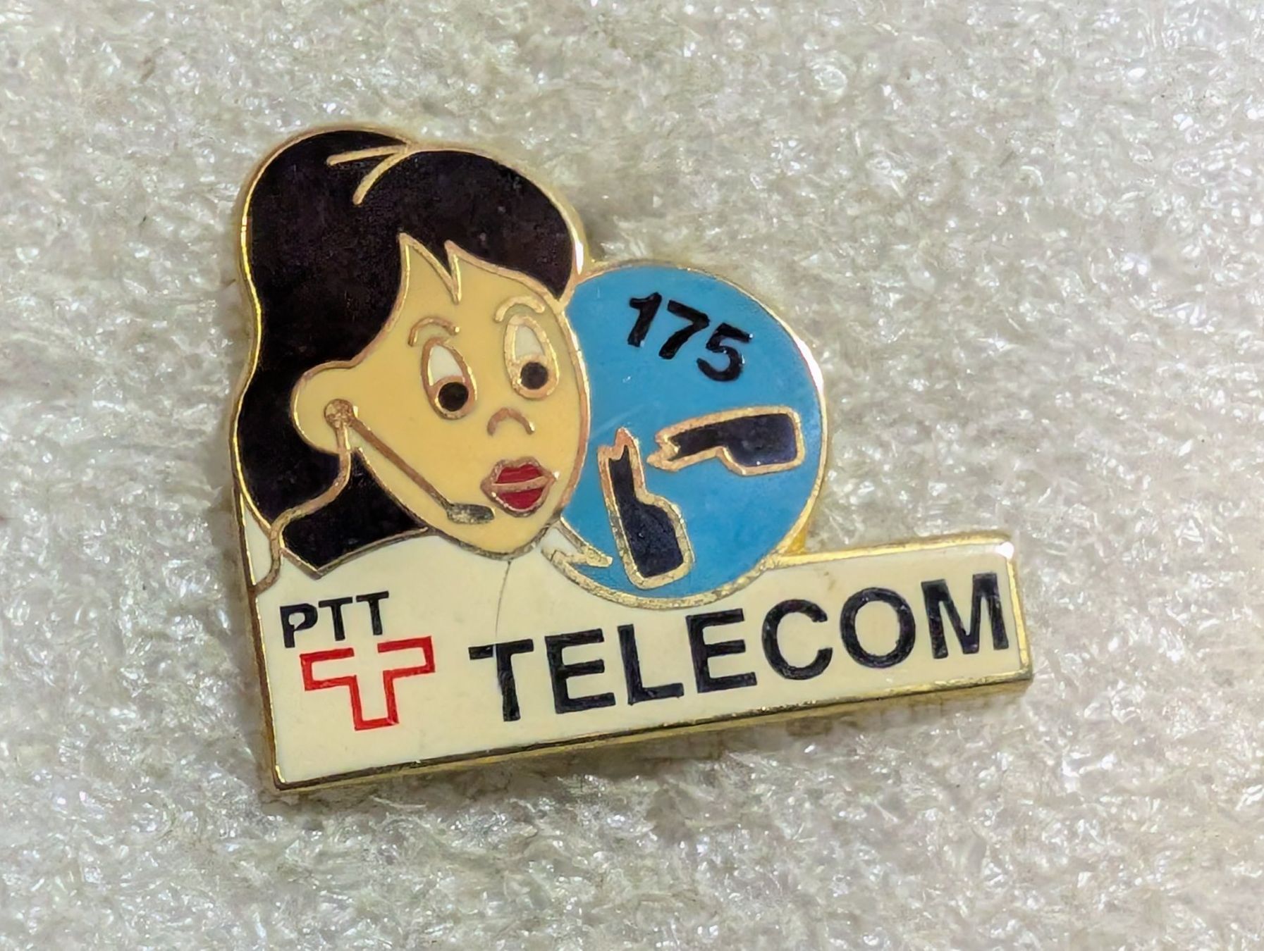 Placchette & Badge: Ansteckpin 193: PTT Telecom – Usato da Oppligen venduto da Pin-Fall-Shop