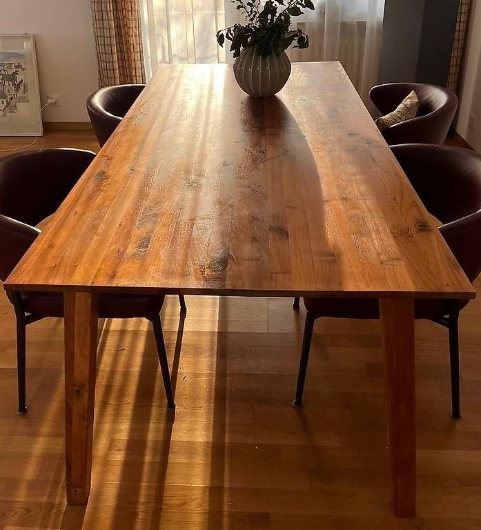 Tables: Massiver Eichentisch – D'occasion à Winterthur par pascalCCS