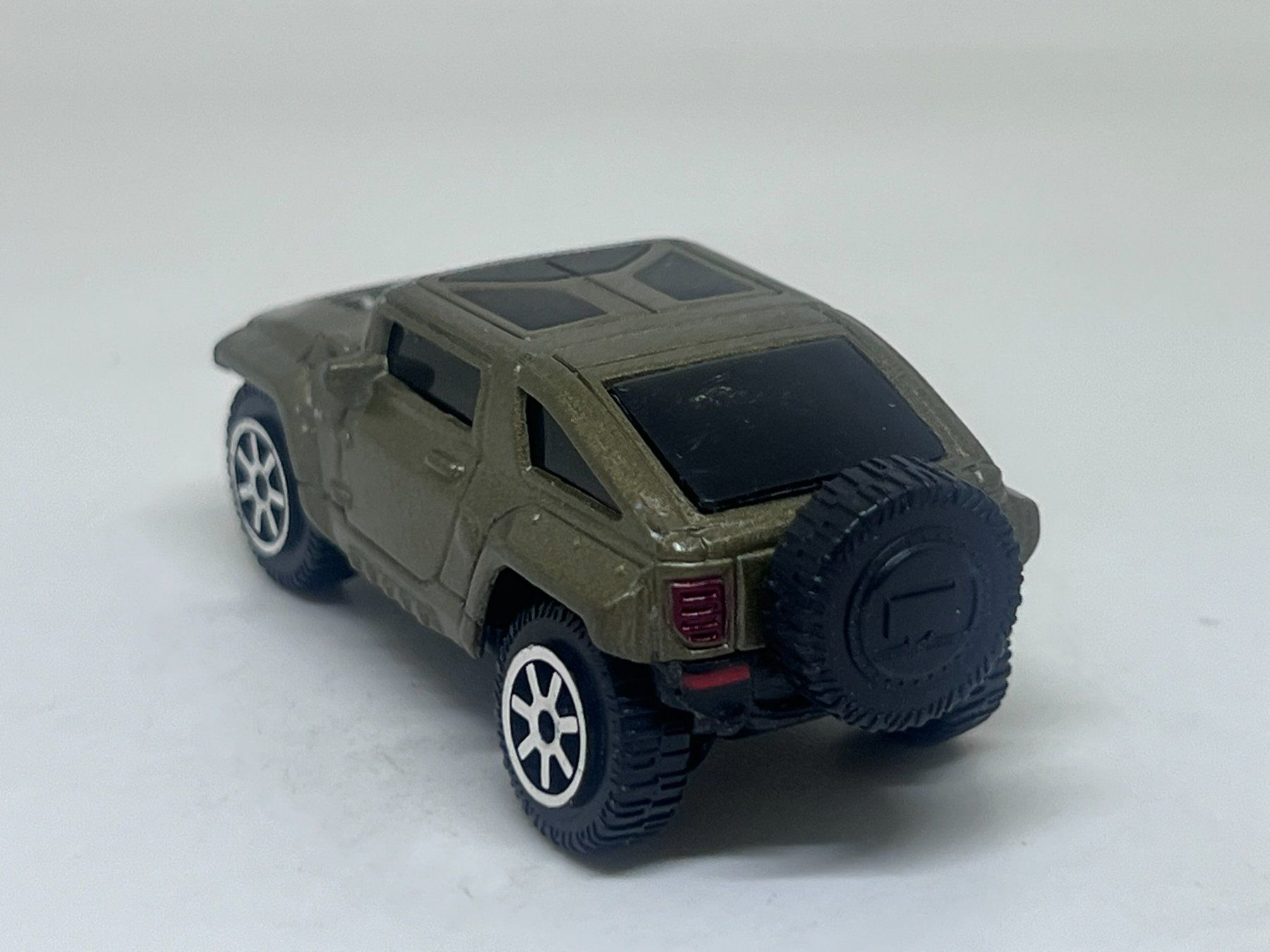 Maisto Modellini d'auto: Maisto Hummer Concept #348 – Usato da Wildegg venduto da LaaBoutique 2